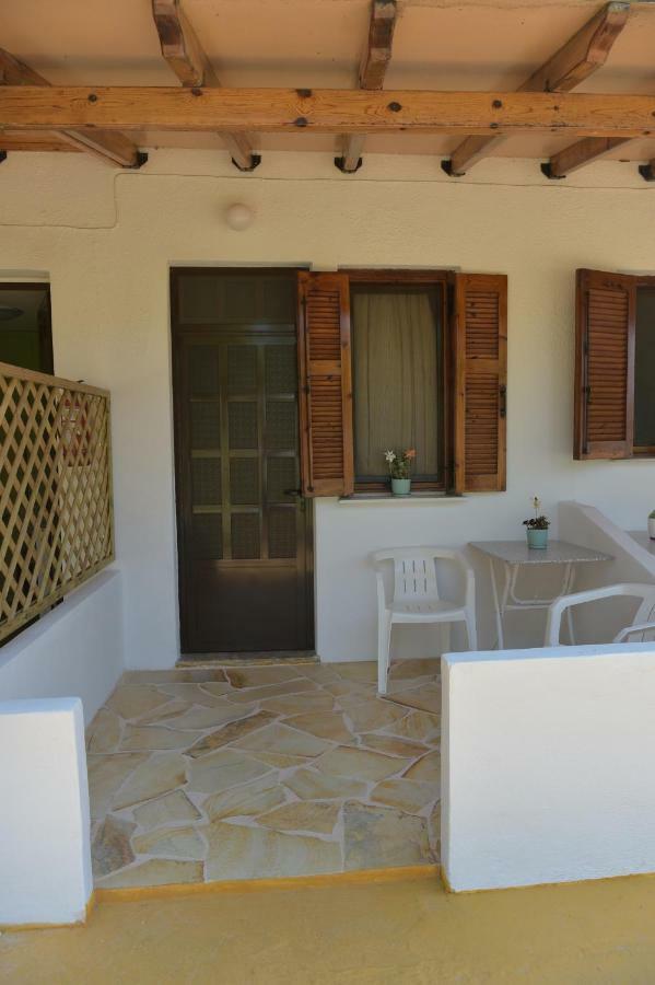 Kyma Studios Livadi  Exterior photo